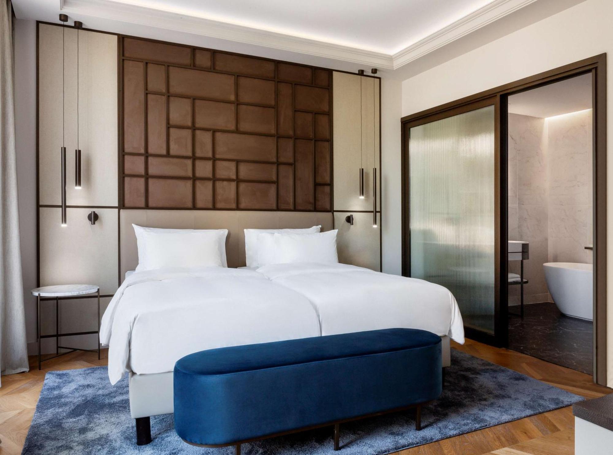 Radisson Collection Hotel, Magdalena Plaza Sevilla Exteriör bild