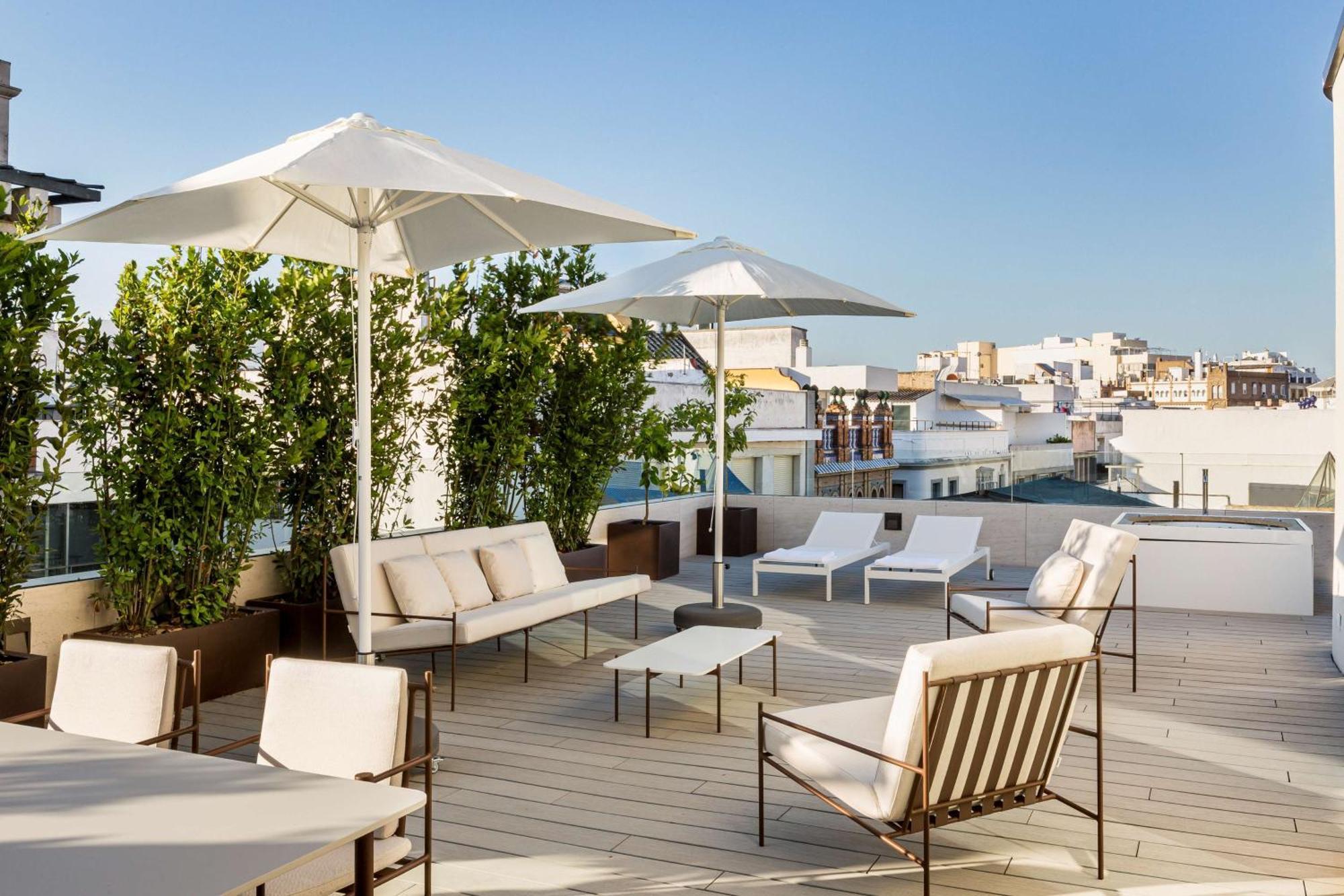 Radisson Collection Hotel, Magdalena Plaza Sevilla Exteriör bild