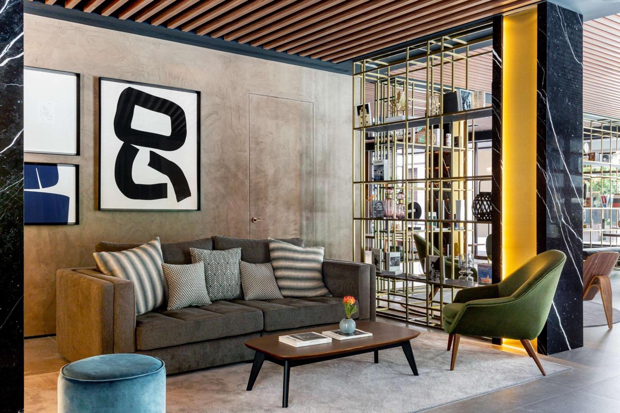 Radisson Collection Hotel, Magdalena Plaza Sevilla Exteriör bild Lobby