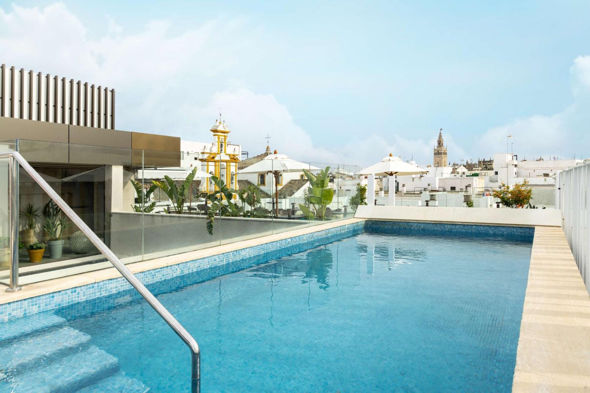 Radisson Collection Hotel, Magdalena Plaza Sevilla Exteriör bild